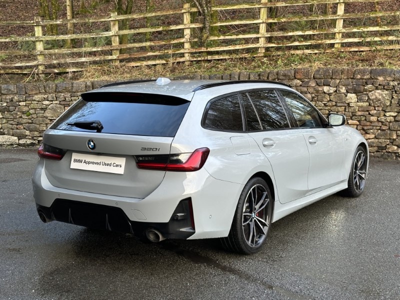 2024 (73) BMW 3 SERIES 320i M Sport 5dr Touring  4926058