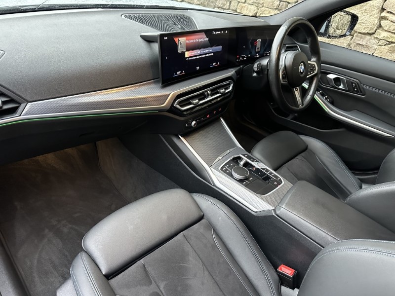 2024 (73) BMW 3 SERIES 320i M Sport 5dr Touring  4926012