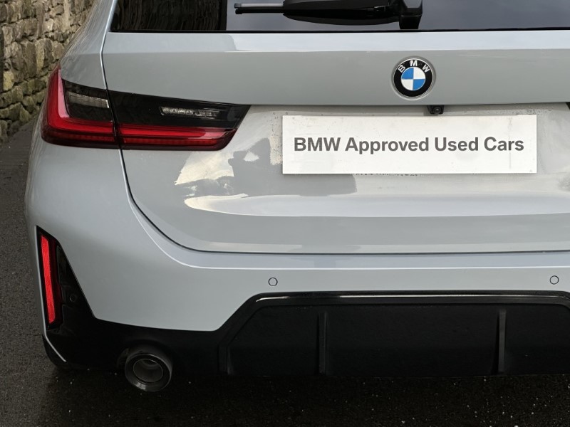 2024 (73) BMW 3 SERIES 320i M Sport 5dr Touring  4926027