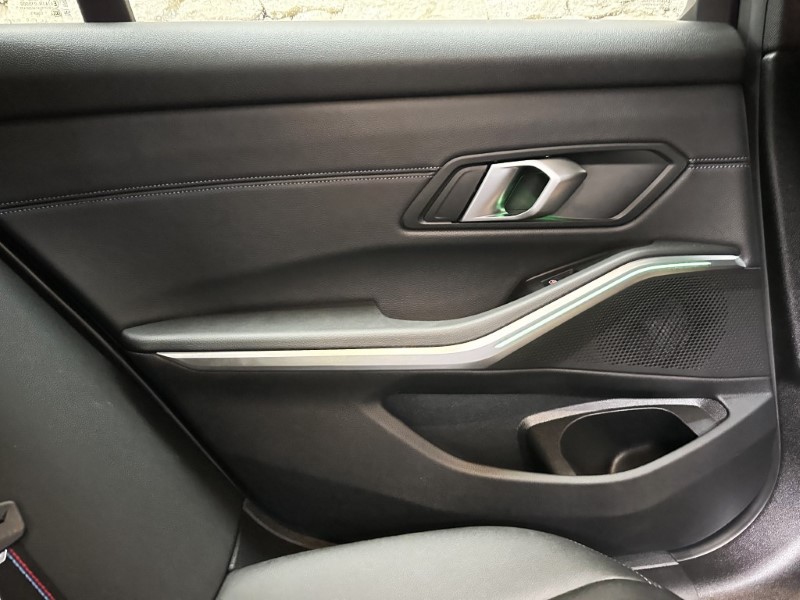 2024 (73) BMW 3 SERIES 320i M Sport 5dr Touring  4925997