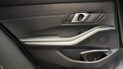 2024 (73) BMW 3 SERIES 320i M Sport 5dr Touring 4925997