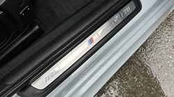 2024 (73) BMW 3 SERIES 320i M Sport 5dr Touring 4925995