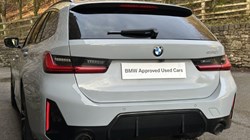 2024 (73) BMW 3 SERIES 320i M Sport 5dr Touring 4926026