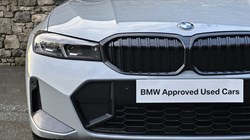 2024 (73) BMW 3 SERIES 320i M Sport 5dr Touring 4926051