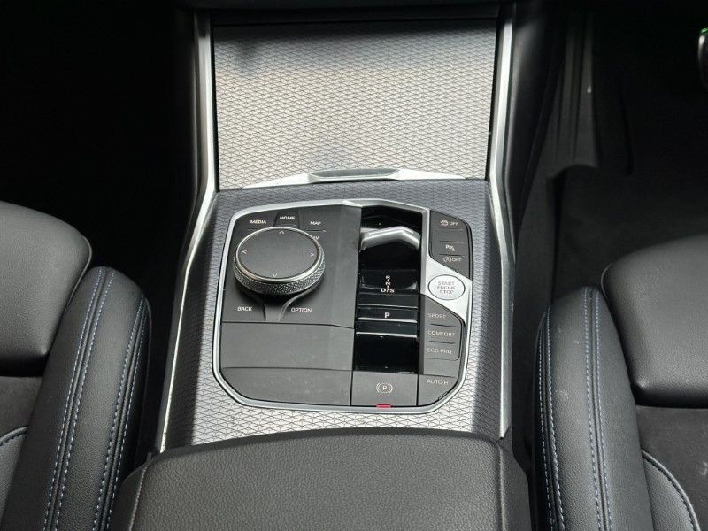 2024 (73) BMW 3 SERIES 320i M Sport 5dr Touring  4926001