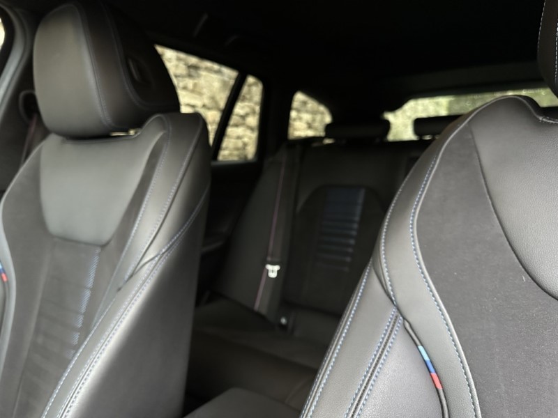 2024 (73) BMW 3 SERIES 320i M Sport 5dr Touring  4926015