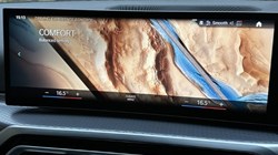 2024 (73) BMW 3 SERIES 320i M Sport 5dr Touring 4926022