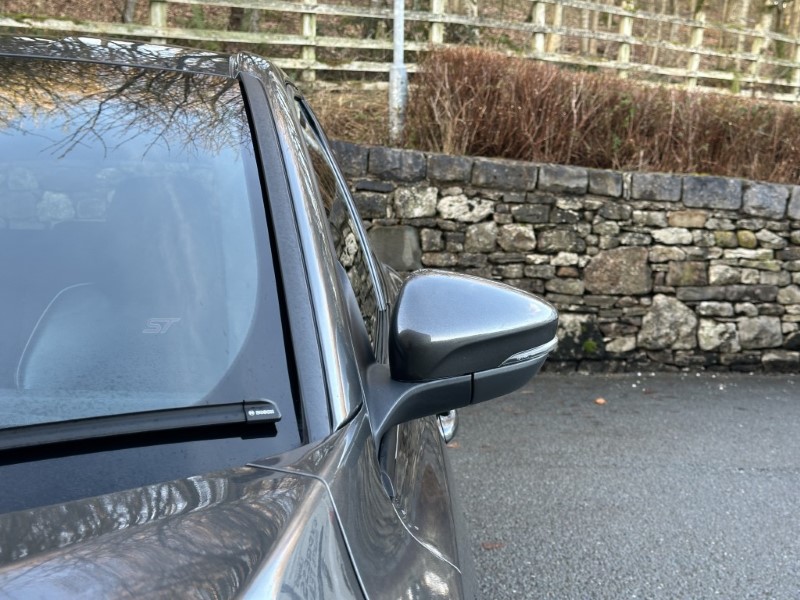 2020 (20) FORD FOCUS 2.0 EcoBlue 190 ST 5dr 4929774