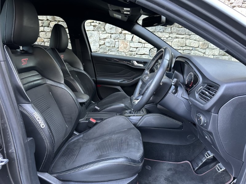 2020 (20) FORD FOCUS 2.0 EcoBlue 190 ST 5dr 4929733