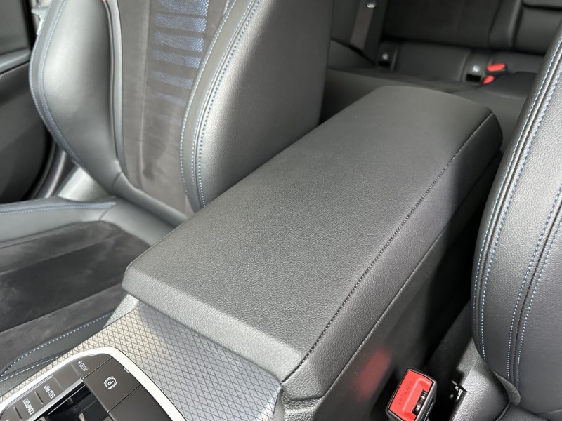 2024 (74) BMW 3 SERIES 320i M Sport 4dr Saloon 4908128