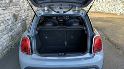 2022 (22) MINI HATCHBACK 1.5 Cooper Exclusive 3dr 4929340