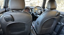 2022 (22) MINI HATCHBACK 1.5 Cooper Exclusive 3dr 4929377