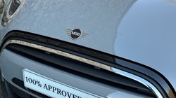 2022 (22) MINI HATCHBACK 1.5 Cooper Exclusive 3dr 4929363