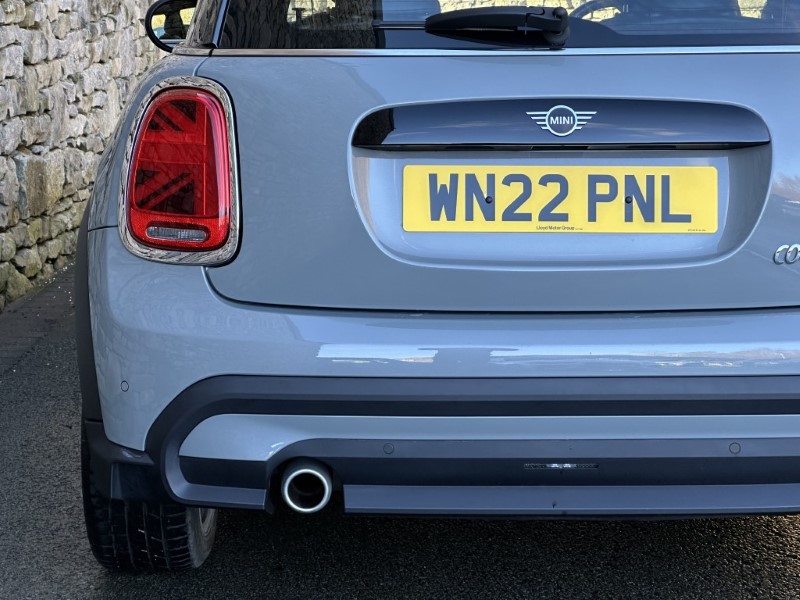 2022 (22) MINI HATCHBACK 1.5 Cooper Exclusive 3dr 4929337