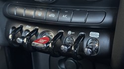 2022 (22) MINI HATCHBACK 1.5 Cooper Exclusive 3dr 4929355