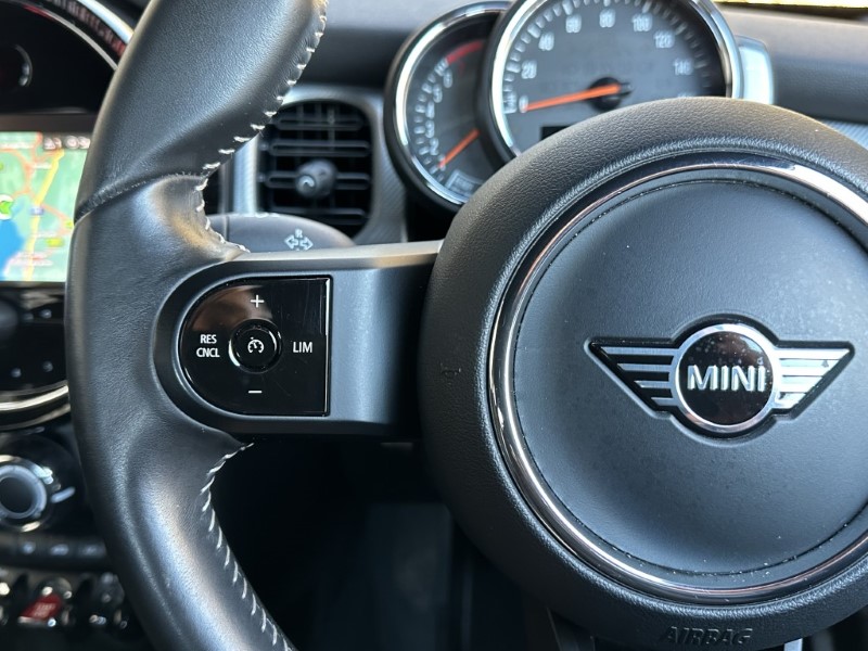 2022 (22) MINI HATCHBACK 1.5 Cooper Exclusive 3dr 4929358