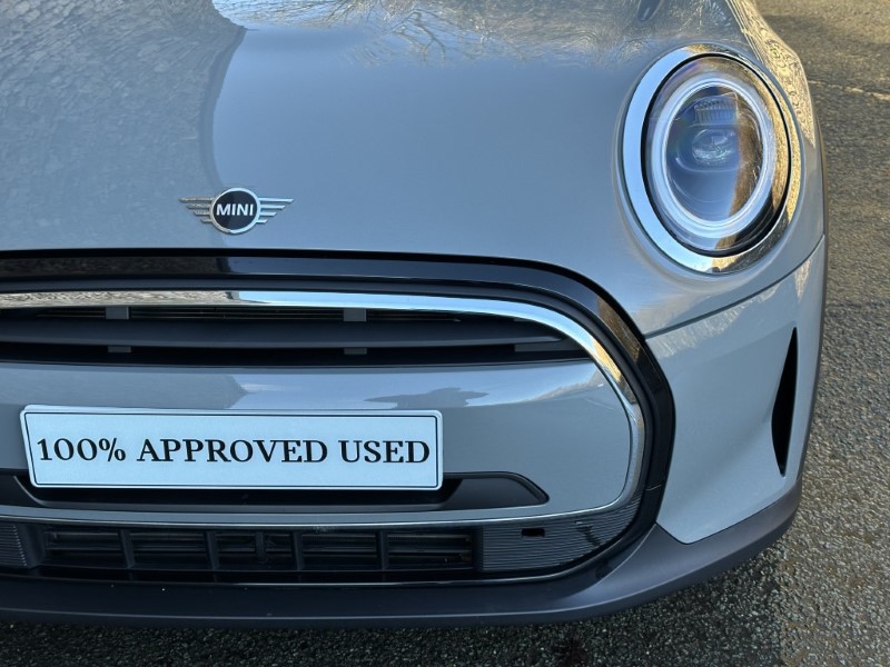 2022 (22) MINI HATCHBACK 1.5 Cooper Exclusive 3dr 4929362