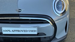 2022 (22) MINI HATCHBACK 1.5 Cooper Exclusive 3dr 4929362