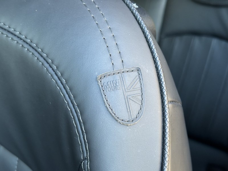 2022 (22) MINI HATCHBACK 1.5 Cooper Exclusive 3dr 4929369