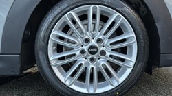 2022 (22) MINI HATCHBACK 1.5 Cooper Exclusive 3dr 4929401