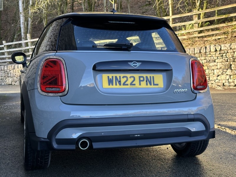 2022 (22) MINI HATCHBACK 1.5 Cooper Exclusive 3dr 4929336