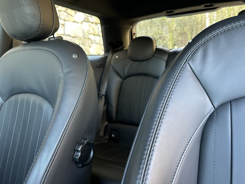 2022 (22) MINI HATCHBACK 1.5 Cooper Exclusive 3dr 4929368