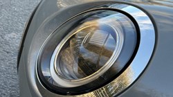 2022 (22) MINI HATCHBACK 1.5 Cooper Exclusive 3dr 4929395