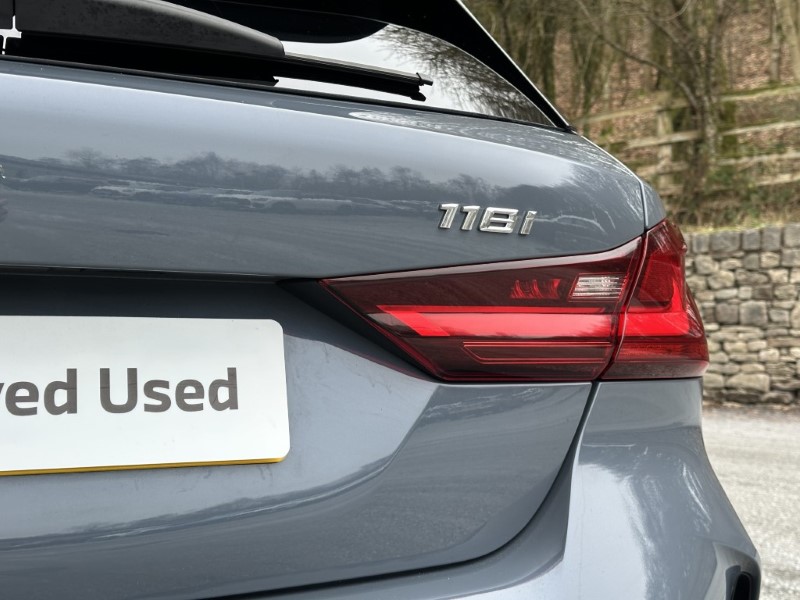 2022 (72) BMW 1 SERIES 118i M Sport 5dr  4921562