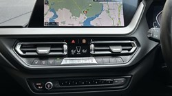 2022 (72) BMW 1 SERIES 118i M Sport 5dr 4921575