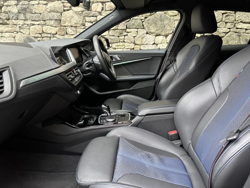 2022 (72) BMW 1 SERIES 118i M Sport 5dr  4921591