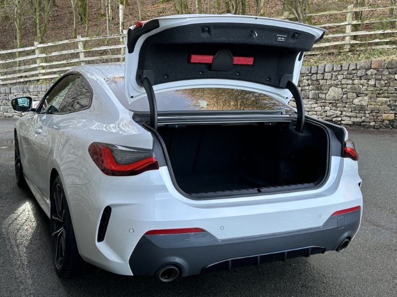 2021 (21) BMW 4 SERIES 420i M Sport 2dr Coupe 4928771