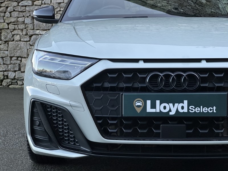 2024 (24) AUDI A1 25 TFSI Black Edition 5dr S Tronic 4929665