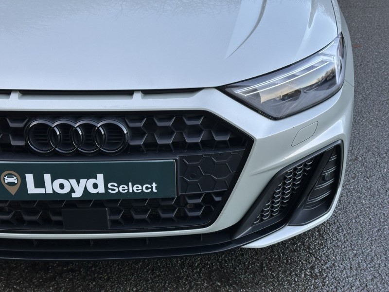 2024 (24) AUDI A1 25 TFSI Black Edition 5dr S Tronic 4929656