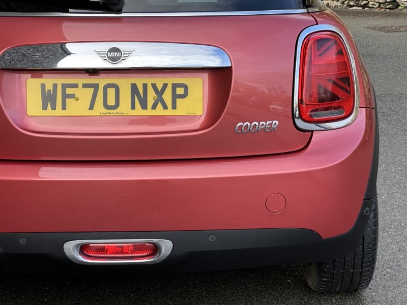 2020 (70) MINI HATCHBACK 1.5 Cooper Exclusive II 3dr 4949597