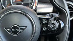 2020 (70) MINI HATCHBACK 1.5 Cooper Exclusive II 3dr 4949617