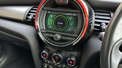 2020 (70) MINI HATCHBACK 1.5 Cooper Exclusive II 3dr 4949650