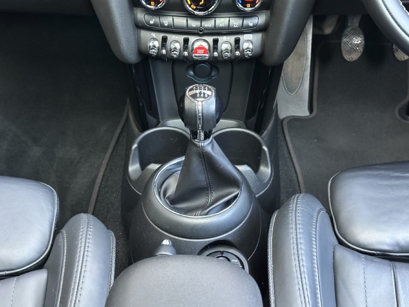 2020 (70) MINI HATCHBACK 1.5 Cooper Exclusive II 3dr 4949605