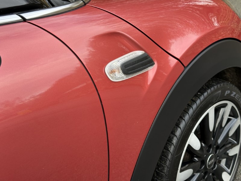 2020 (70) MINI HATCHBACK 1.5 Cooper Exclusive II 3dr 4949663