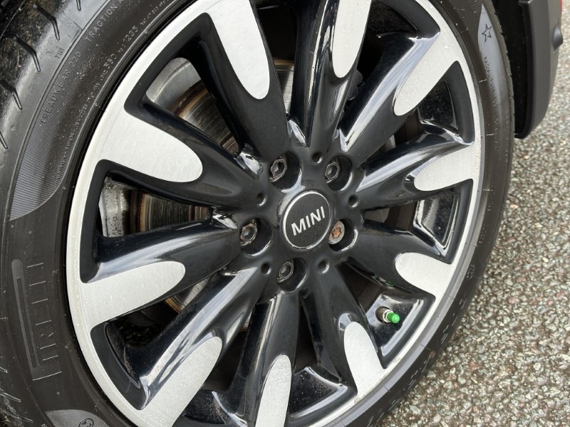 2020 (70) MINI HATCHBACK 1.5 Cooper Exclusive II 3dr 4949662