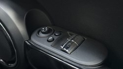 2020 (70) MINI HATCHBACK 1.5 Cooper Exclusive II 3dr 4949614