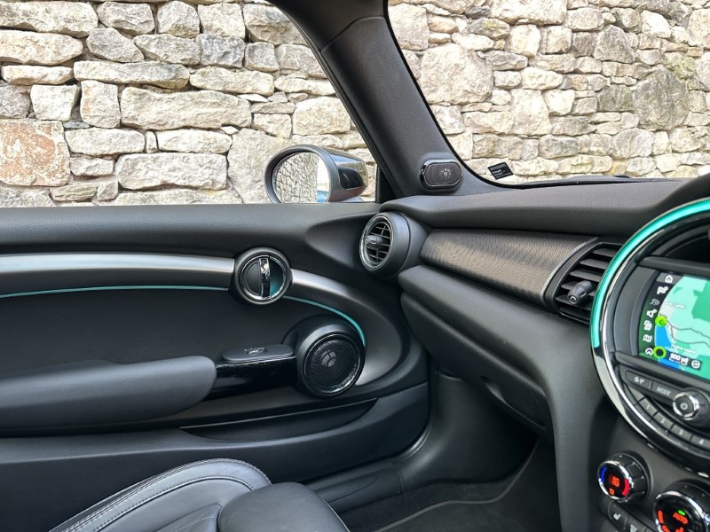 2020 (70) MINI HATCHBACK 1.5 Cooper Exclusive II 3dr 4949612