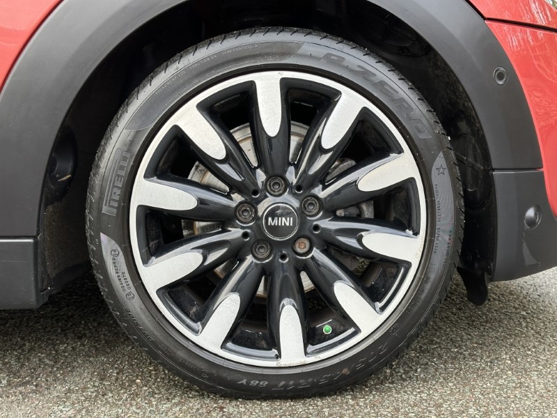 2020 (70) MINI HATCHBACK 1.5 Cooper Exclusive II 3dr 4949660