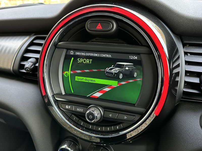 2020 (70) MINI HATCHBACK 1.5 Cooper Exclusive II 3dr 4949647