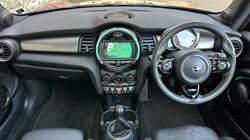 2020 (70) MINI HATCHBACK 1.5 Cooper Exclusive II 3dr 4949608