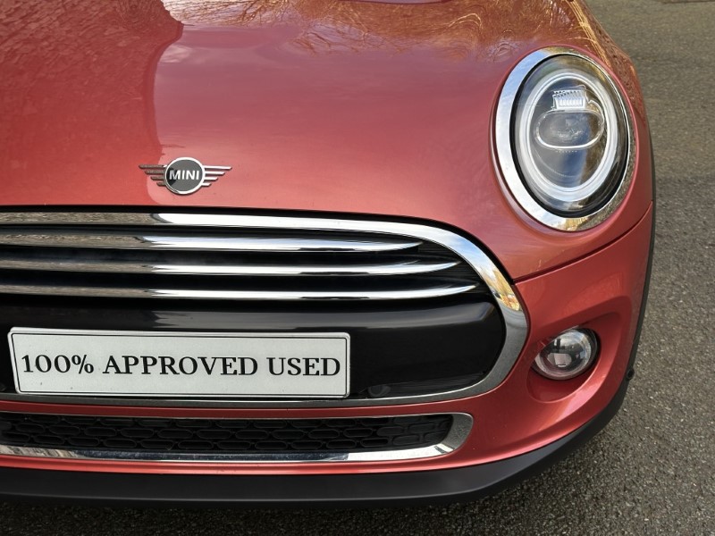 2020 (70) MINI HATCHBACK 1.5 Cooper Exclusive II 3dr 4949622