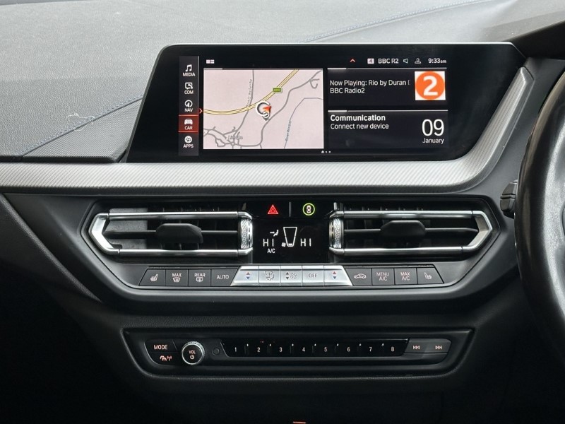 2022 (22) BMW 1 SERIES 118i M Sport 5dr 4935187