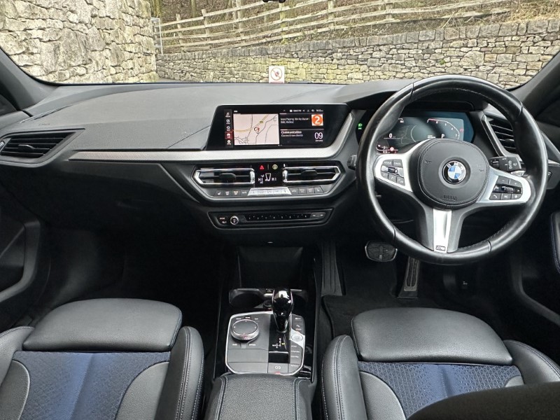 2022 (22) BMW 1 SERIES 118i M Sport 5dr 4935200