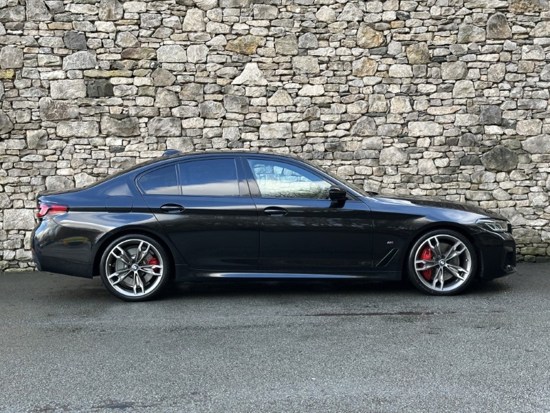 2022 (72) BMW 5 SERIES M550i xDrive 4dr Saloon  4946473