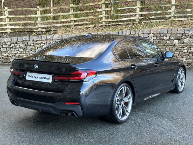 2022 (72) BMW 5 SERIES M550i xDrive 4dr Saloon  4946662