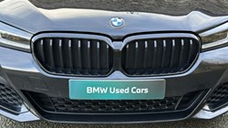 2022 (72) BMW 5 SERIES M550i xDrive 4dr Saloon 4949523